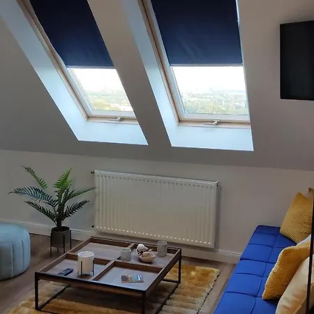 Pe-ki Apartman Apartment