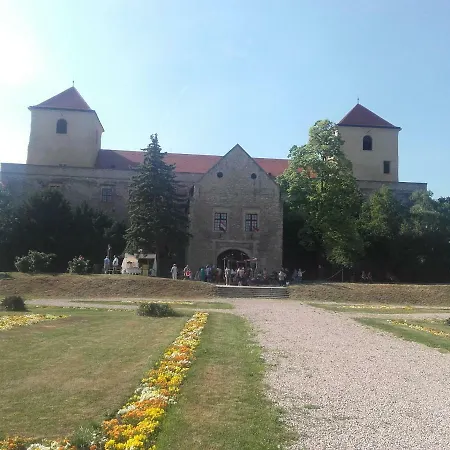 Pe-ki Apartman *